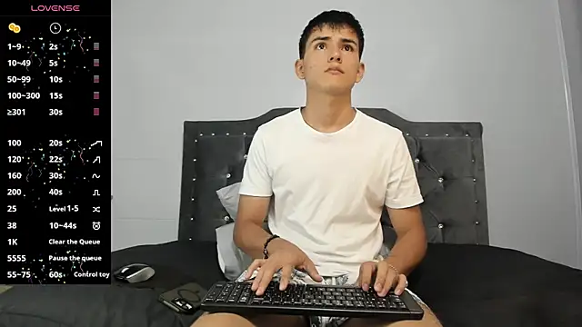 Jacobb Lee online show from 12.03.24
