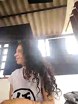 Snapshot of rebekka_simpson chatting on 01.08.25 rebekka simpson online show from 01.08.25