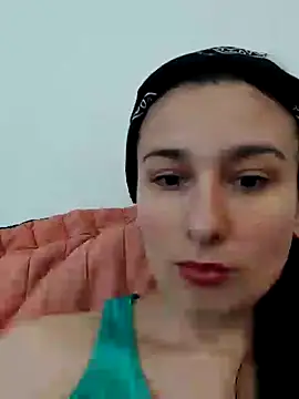 Bigyummmzul online show from 12.15.24