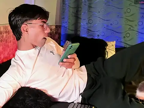 Snapshot of Teo_skinny chatting on 12.07.24 Teo skinny online show from 12.07.24