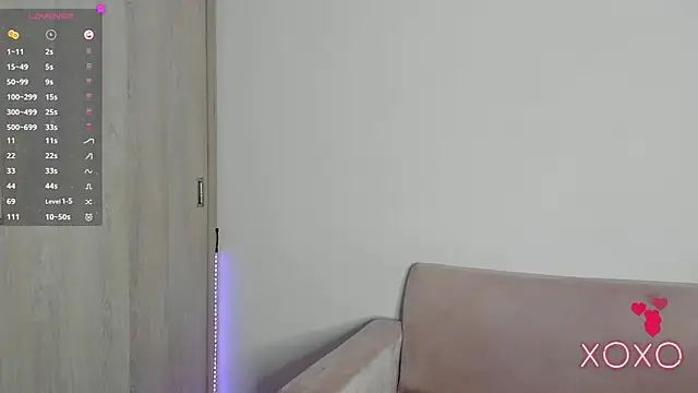 Lilacutte  online show from 09.17.25