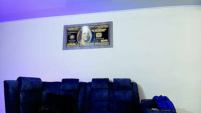 Snapshot of JeremyLowe chatting on 11.19.25 JeremyLowe online show from 11.19.25