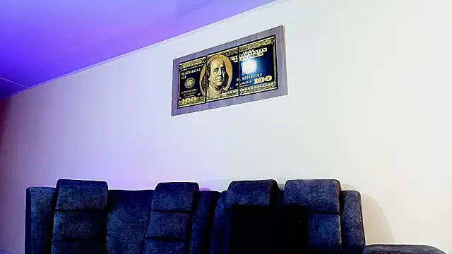 Snapshot of JeremyLowe chatting on 11.20.25 JeremyLowe online show from 11.20.25