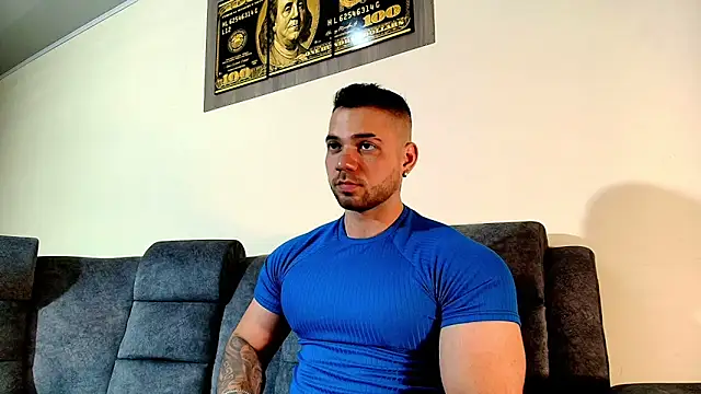 Snapshot of JeremyLowe chatting on 11.23.25 JeremyLowe online show from 11.23.25