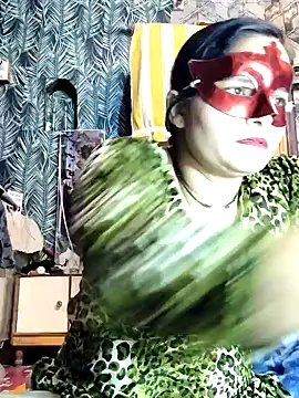 Snapshot of Hot-rubina chatting on 01.10.25 Hot-rubina online show from 01.10.25