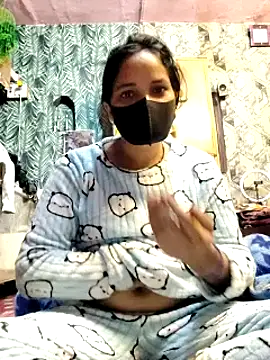 Snapshot of Hot-rubina chatting on 01.12.25 Hot-rubina online show from 01.12.25