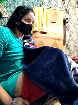 Snapshot of Hot-rubina chatting on 01.24.25 Hot-rubina online show from 01.24.25