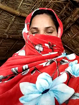 Snapshot of Hot-rubina chatting on 01.31.25 Hot-rubina online show from 01.31.25