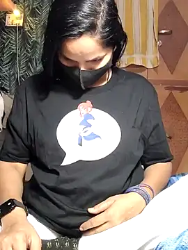 Snapshot of Hot-rubina chatting on 02.01.25 Hot-rubina online show from 02.01.25