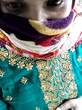 Snapshot of Hot-rubina chatting on 02.21.25 Hot-rubina online show from 02.21.25