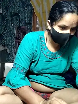 Snapshot of Hot-rubina chatting on 02.24.25 Hot-rubina online show from 02.24.25