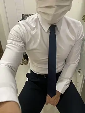 harrylouis1357 online show from 12.26.24