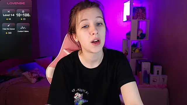 ur kitty   online show from 01.12.25