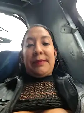 Bella keny online show from 12.28.24