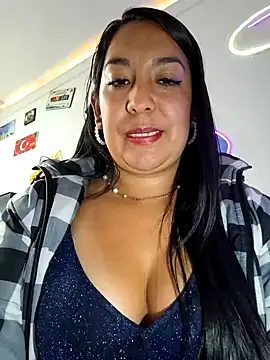 Bella keny online show from 01.31.25