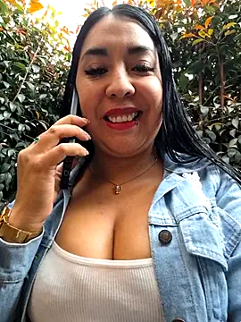 Bella keny online show from 09.13.25