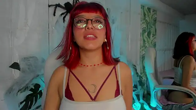 cute hollywood online show from 10.07.25