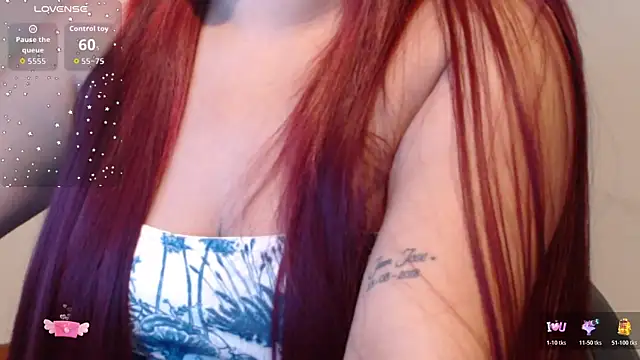 Snapshot of EmaGw chatting on 11.04.25 EmaGw online show from 11.04.25