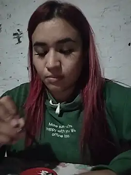 Snapshot of EmaGw chatting on 11.06.25 EmaGw online show from 11.06.25