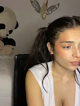 Snapshot of dakota_le chatting on 12.11.24 dakota le online show from 12.11.24