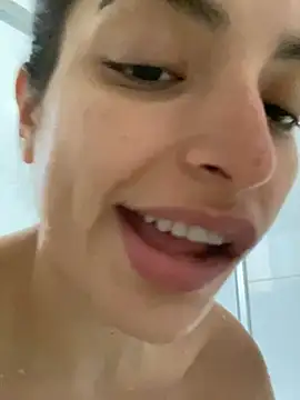 Snapshot of dakota_le chatting on 01.23.25 dakota le online show from 01.23.25