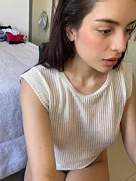 Snapshot of dakota_le chatting on 02.01.25 dakota le online show from 02.01.25