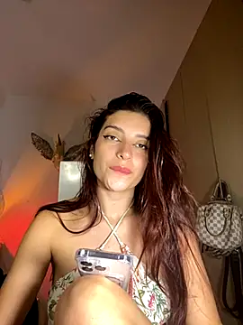 Snapshot of dakota_le chatting on 10.08.25 dakota le online show from 10.08.25