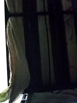 Snapshot of freddywwm chatting on 10.10.25 freddywwm online show from 10.10.25