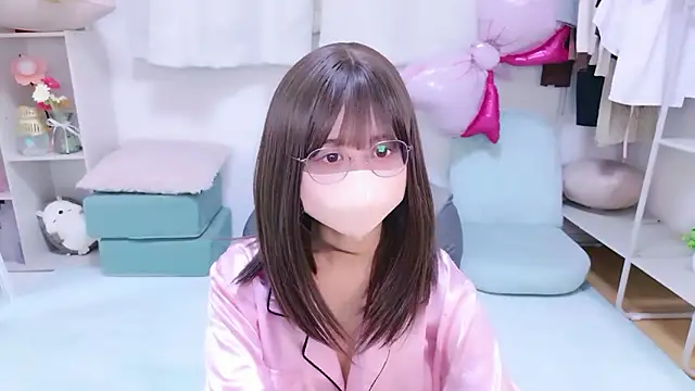 Snapshot of chihiro_ri chatting on 05.01.26 chihiro ri online show from 05.01.26