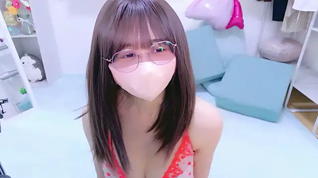 Snapshot of chihiro_ri chatting on 05.26.26 chihiro ri online show from 05.26.26