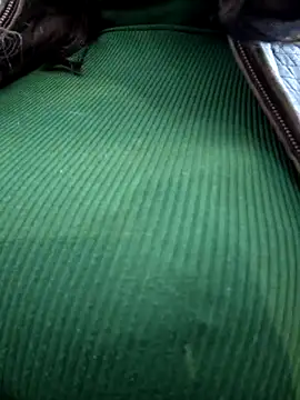 Genevieve143 online show from 11.27.25