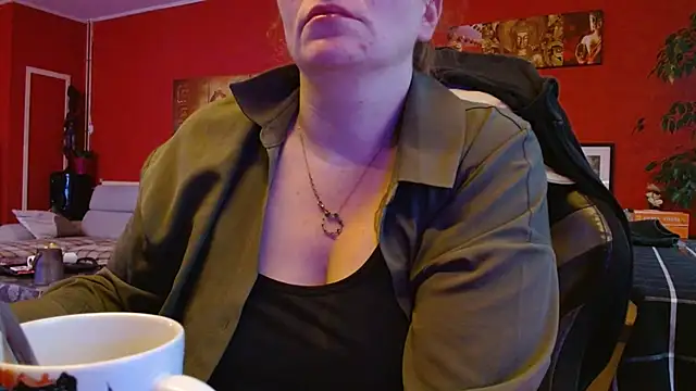 cruellaculdenfer67 online show from 11.18.25