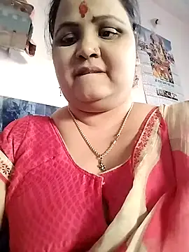 Snapshot of Kiyara7 chatting on 02.01.25 Kiyara7 online show from 02.01.25