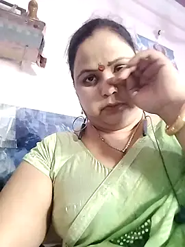 Snapshot of Kiyara7 chatting on 02.03.25 Kiyara7 online show from 02.03.25