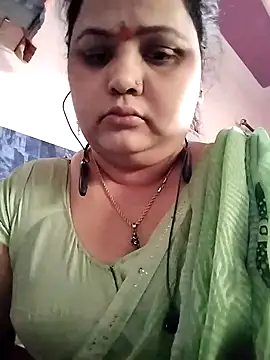 Snapshot of Kiyara7 chatting on 02.03.25 Kiyara7 online show from 02.03.25