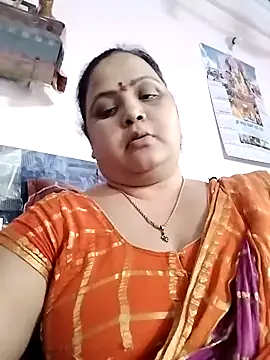 Snapshot of Kiyara7 chatting on 02.04.25 Kiyara7 online show from 02.04.25