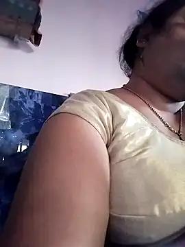 Snapshot of Kiyara7 chatting on 02.06.25 Kiyara7 online show from 02.06.25