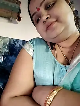 Snapshot of Kiyara7 chatting on 02.09.25 Kiyara7 online show from 02.09.25