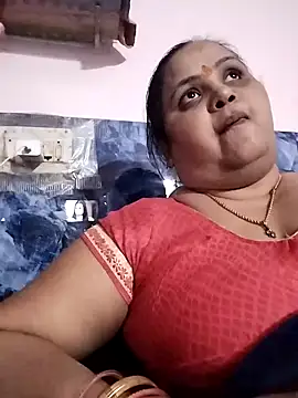 Snapshot of Kiyara7 chatting on 02.12.25 Kiyara7 online show from 02.12.25