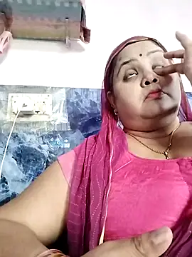 Snapshot of Kiyara7 chatting on 02.27.25 Kiyara7 online show from 02.27.25