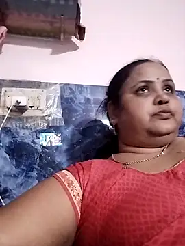 Snapshot of Kiyara7 chatting on 03.01.25 Kiyara7 online show from 03.01.25