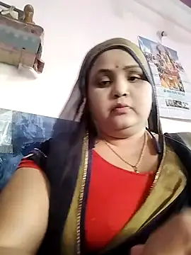 Snapshot of Kiyara7 chatting on 03.02.25 Kiyara7 online show from 03.02.25