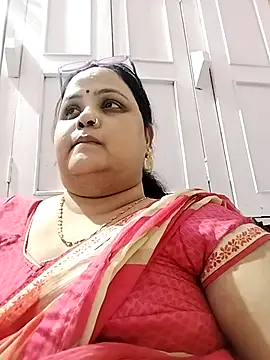 Snapshot of Kiyara7 chatting on 03.06.25 Kiyara7 online show from 03.06.25