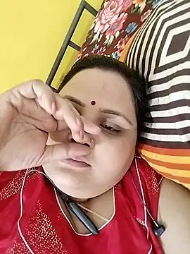 Snapshot of Kiyara7 chatting on 03.09.25 Kiyara7 online show from 03.09.25