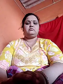 Snapshot of Kiyara7 chatting on 03.22.25 Kiyara7 online show from 03.22.25