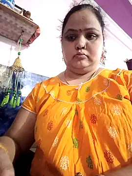 Snapshot of Kiyara7 chatting on 10.06.25 Kiyara7 online show from 10.06.25