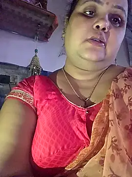 Snapshot of Kiyara7 chatting on 10.13.25 Kiyara7 online show from 10.13.25