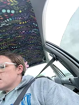 velvetta  online show from 09.17.25