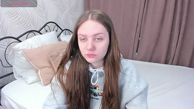 Snapshot of Kvetachka chatting on 01.28.25 Kvetachka online show from 01.28.25