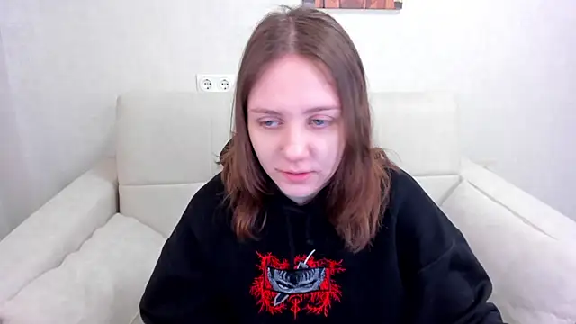 Snapshot of Kvetachka chatting on 02.11.25 Kvetachka online show from 02.11.25